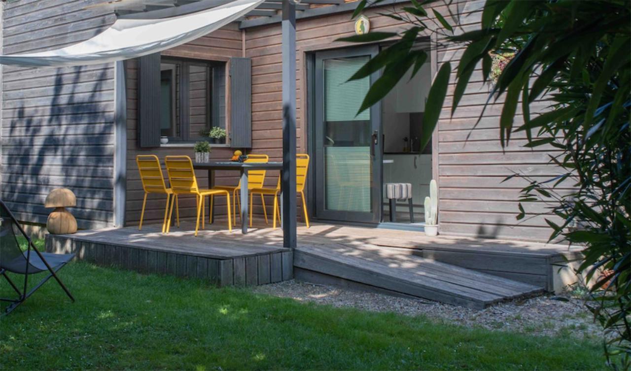 L'Eden Weiss Magny-les-Hameaux Exterior foto