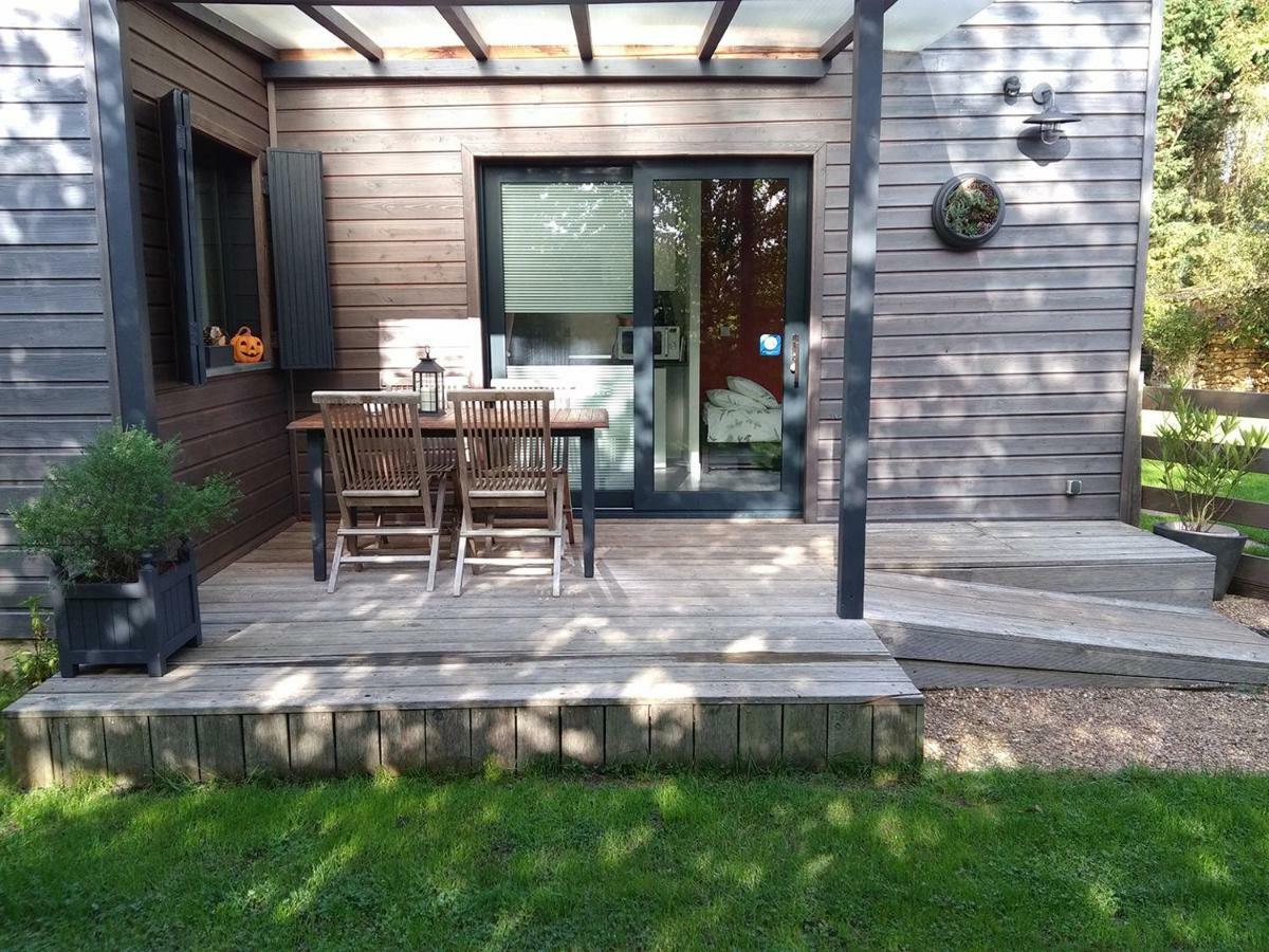 L'Eden Weiss Magny-les-Hameaux Exterior foto